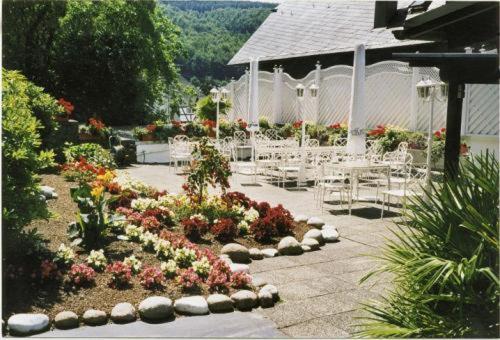 Hotel Zum Weissen Stein Kirchen (Rhineland-Palatinate) Exterior foto