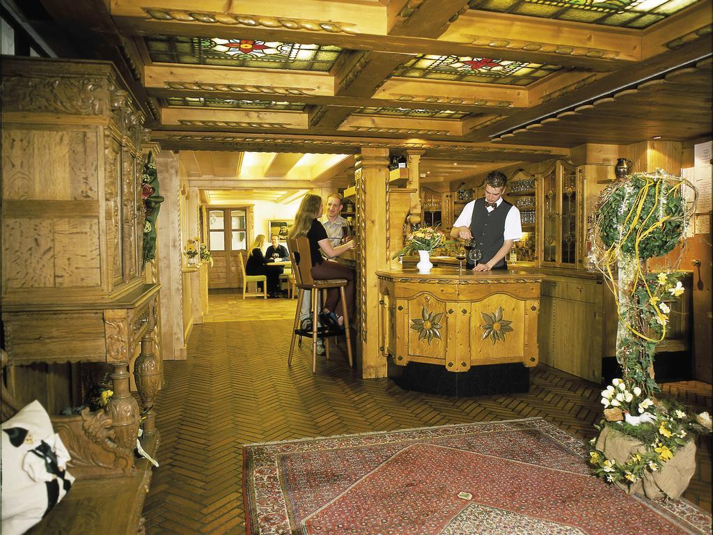 Hotel Zum Weissen Stein Kirchen (Rhineland-Palatinate) Exterior foto