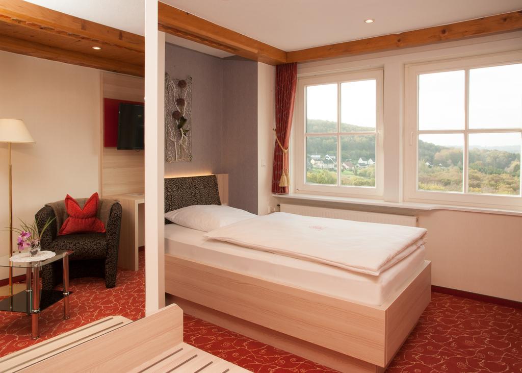 Hotel Zum Weissen Stein Kirchen (Rhineland-Palatinate) Quarto foto